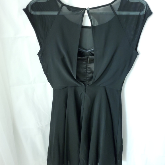 Guess dress - Picture 5 of 6